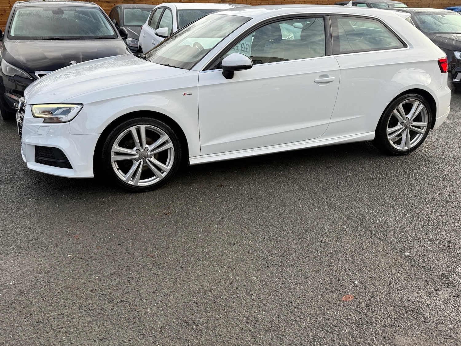 Used Audi A3 2017 for sale - 76958199: Photo 10