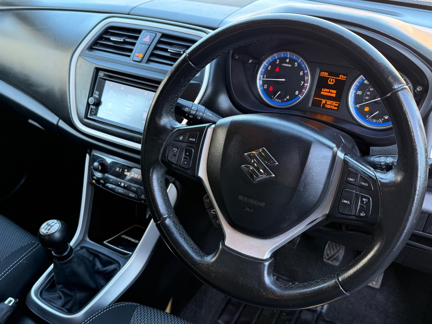 Used Suzuki SX4 S-Cross 2014 for sale - 76693848: Photo 5