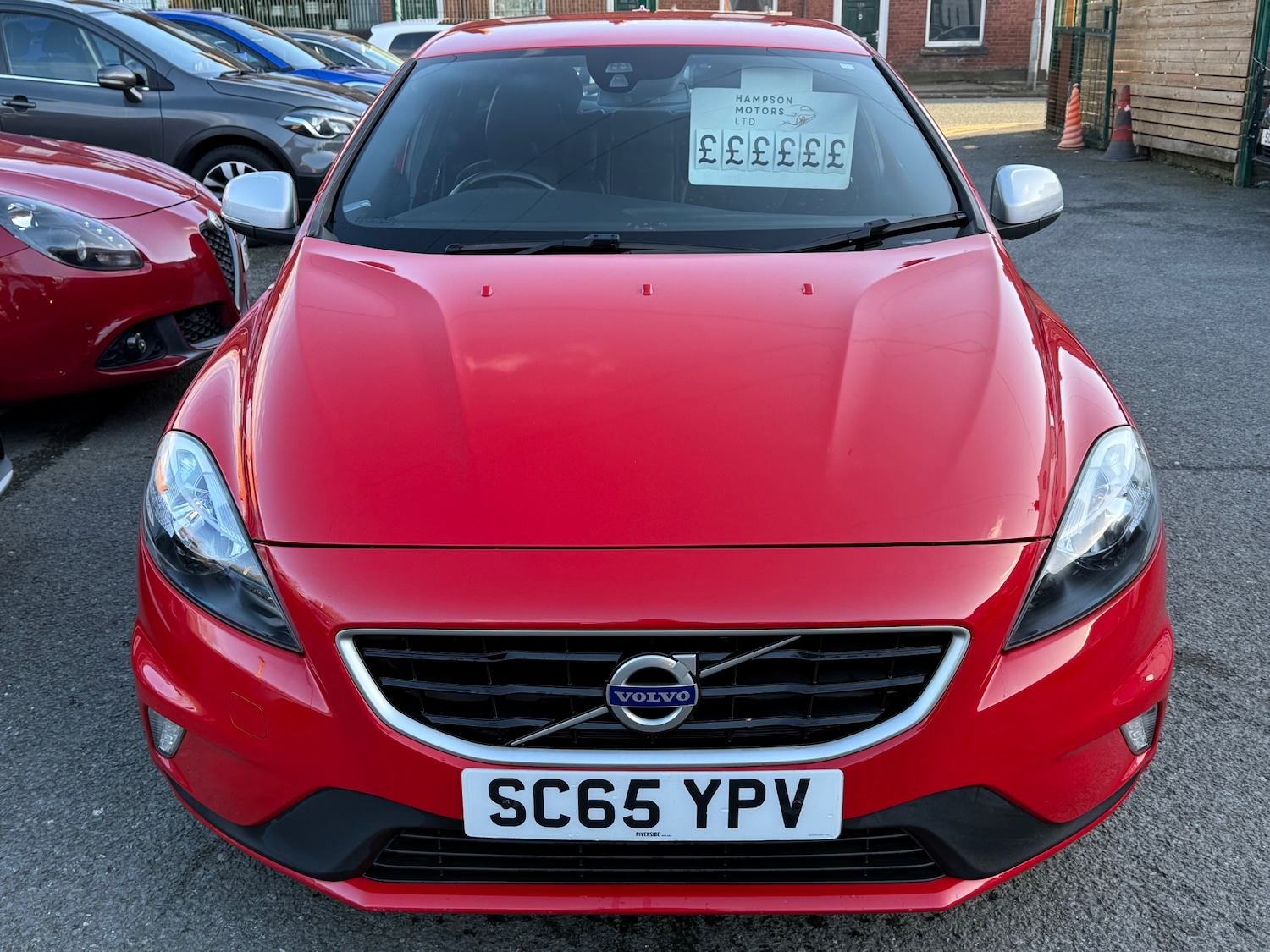 Used Volvo V40 2016 for sale - 77890531: Photo 11