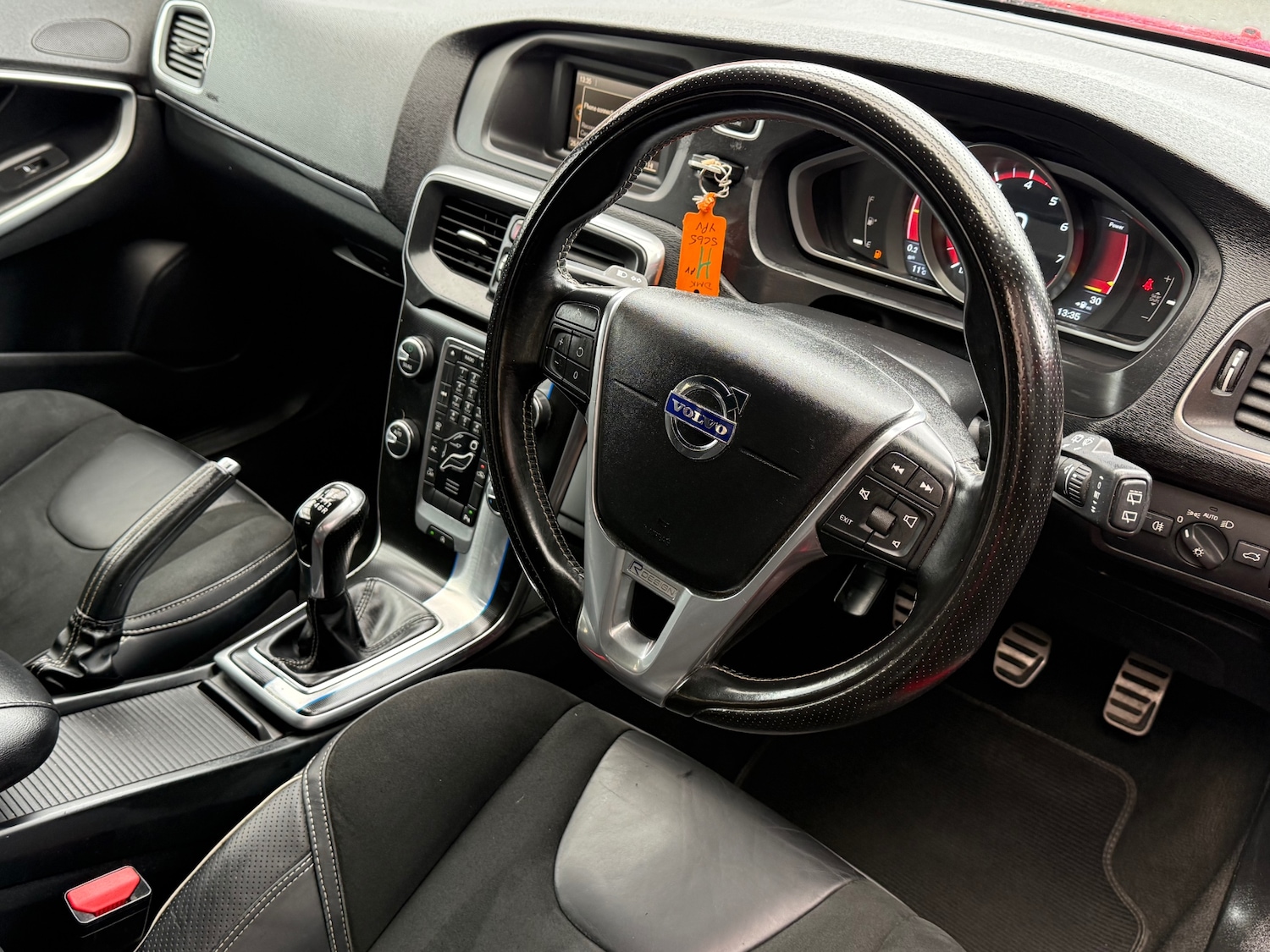 Used Volvo V40 2016 for sale - 77890531: Photo 14