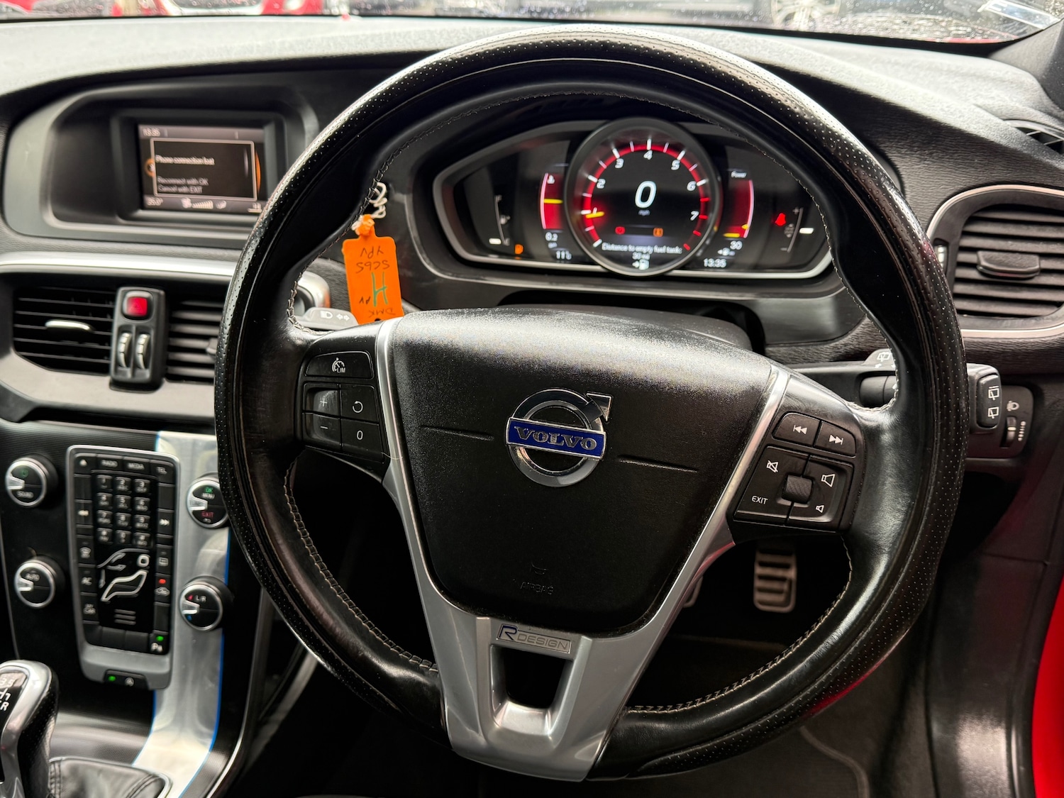 Used Volvo V40 2016 for sale - 77890531: Photo 15