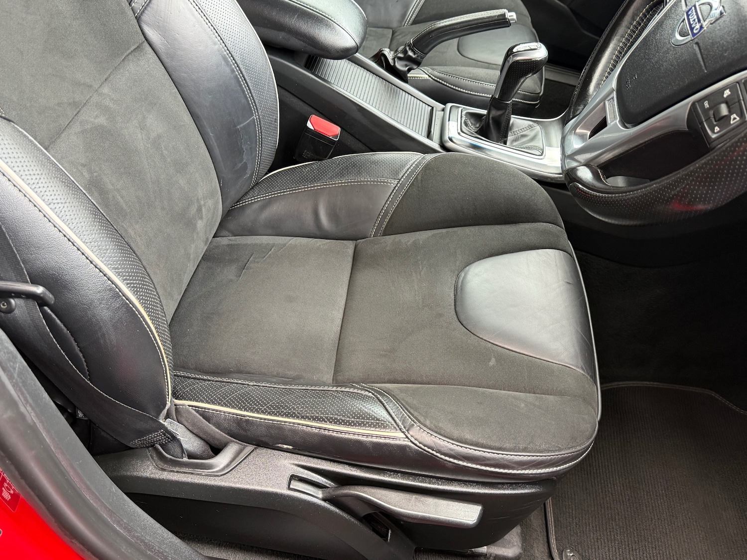 Used Volvo V40 2016 for sale - 77890531: Photo 23