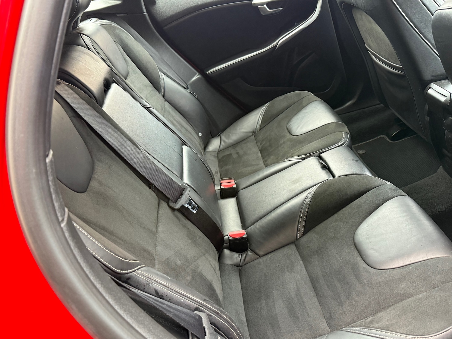 Used Volvo V40 2016 for sale - 77890531: Photo 30