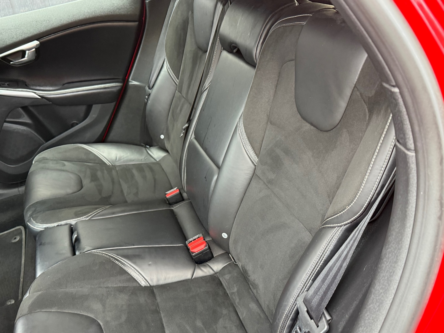 Used Volvo V40 2016 for sale - 77890531: Photo 36