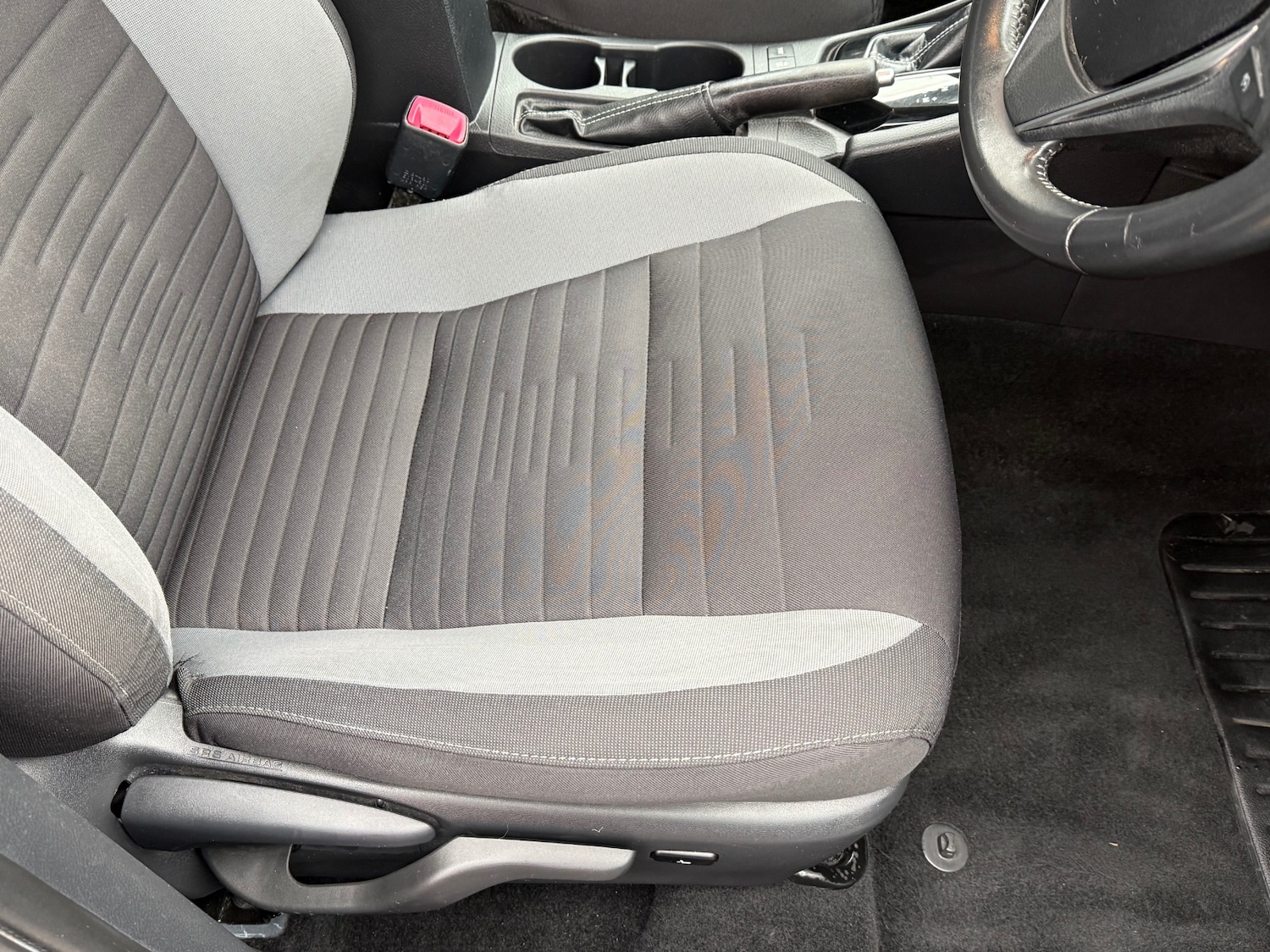 Used Toyota Auris 2016 for sale - 77285757: Photo 25