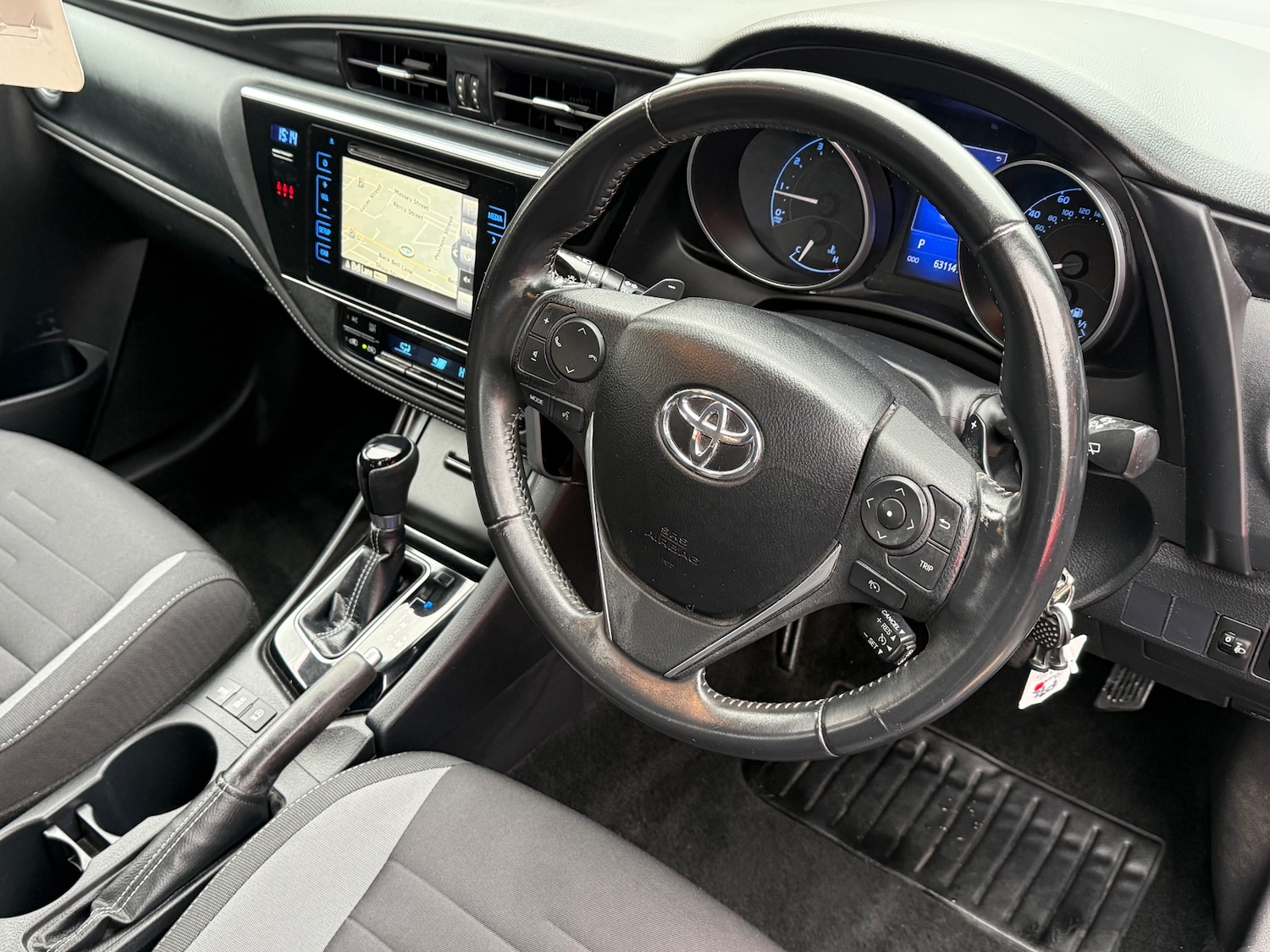 Used Toyota Auris 2016 for sale - 77285757: Photo 5