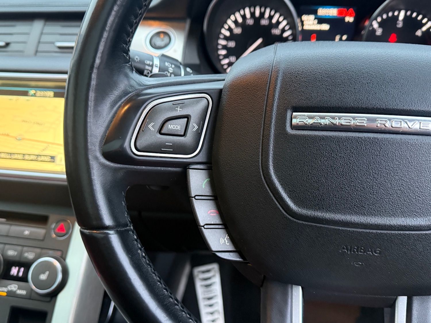 Used Land Rover Range Rover Evoque 2012 for sale - 77012932: Photo 21