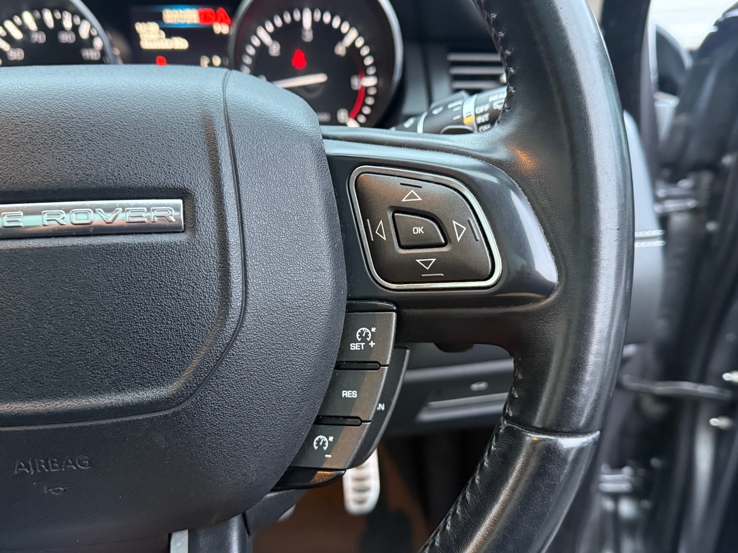 Used Land Rover Range Rover Evoque 2012 for sale - 77012932: Photo 22