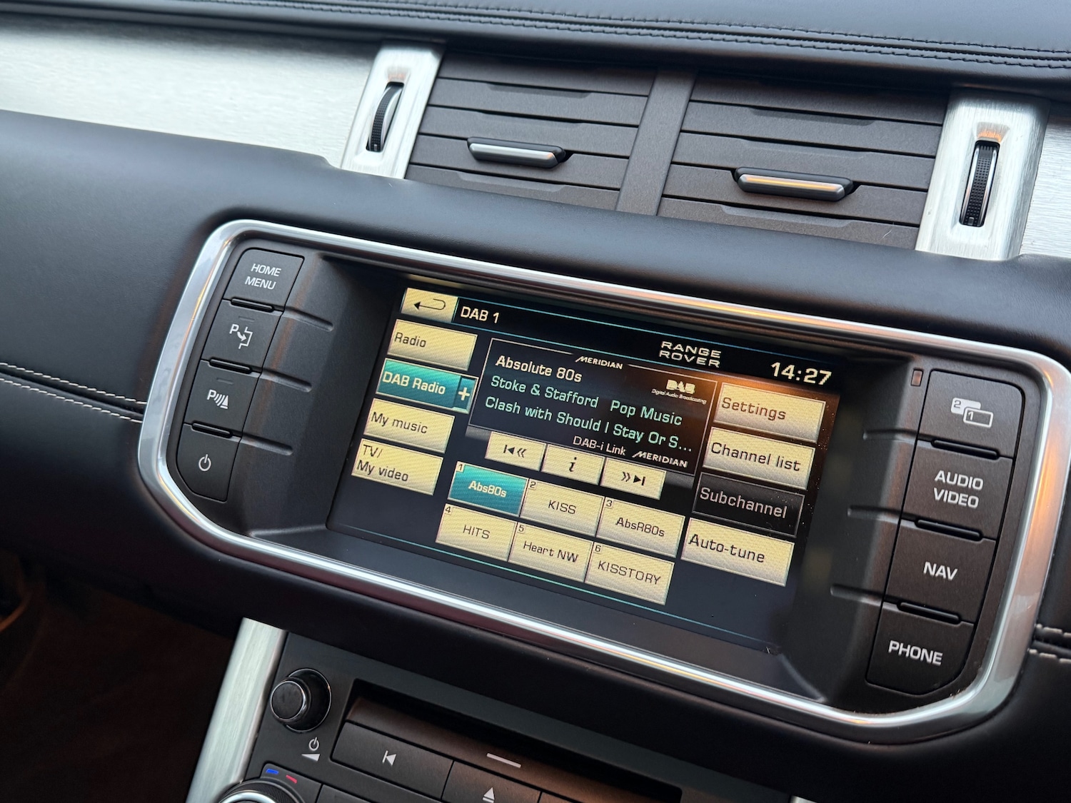 Used Land Rover Range Rover Evoque 2012 for sale - 77012932: Photo 25