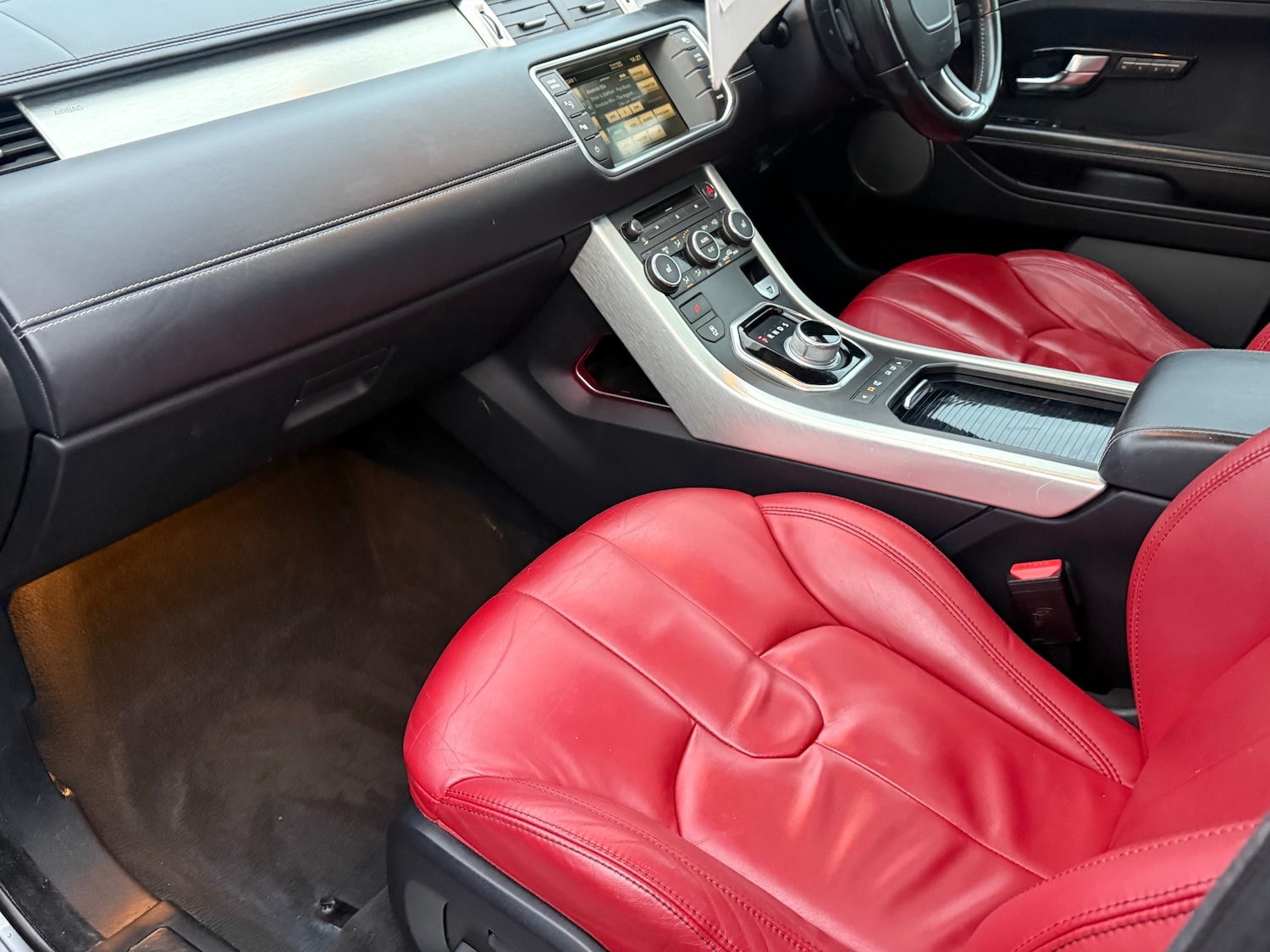 Used Land Rover Range Rover Evoque 2012 for sale - 77012932: Photo 38