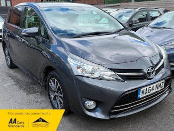 Used Toyota Verso 2014 for sale - 78598749: Photo
