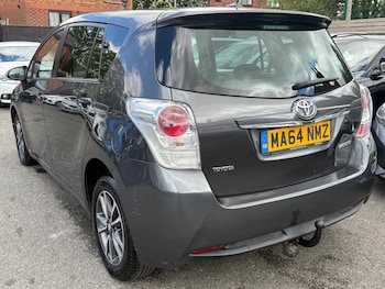 Used Toyota Verso 2014 for sale - 78598749: Photo