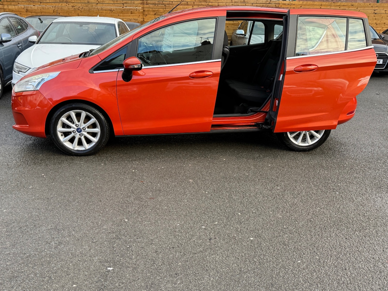 Used Ford B-MAX 2014 for sale - 77181426: Photo 12