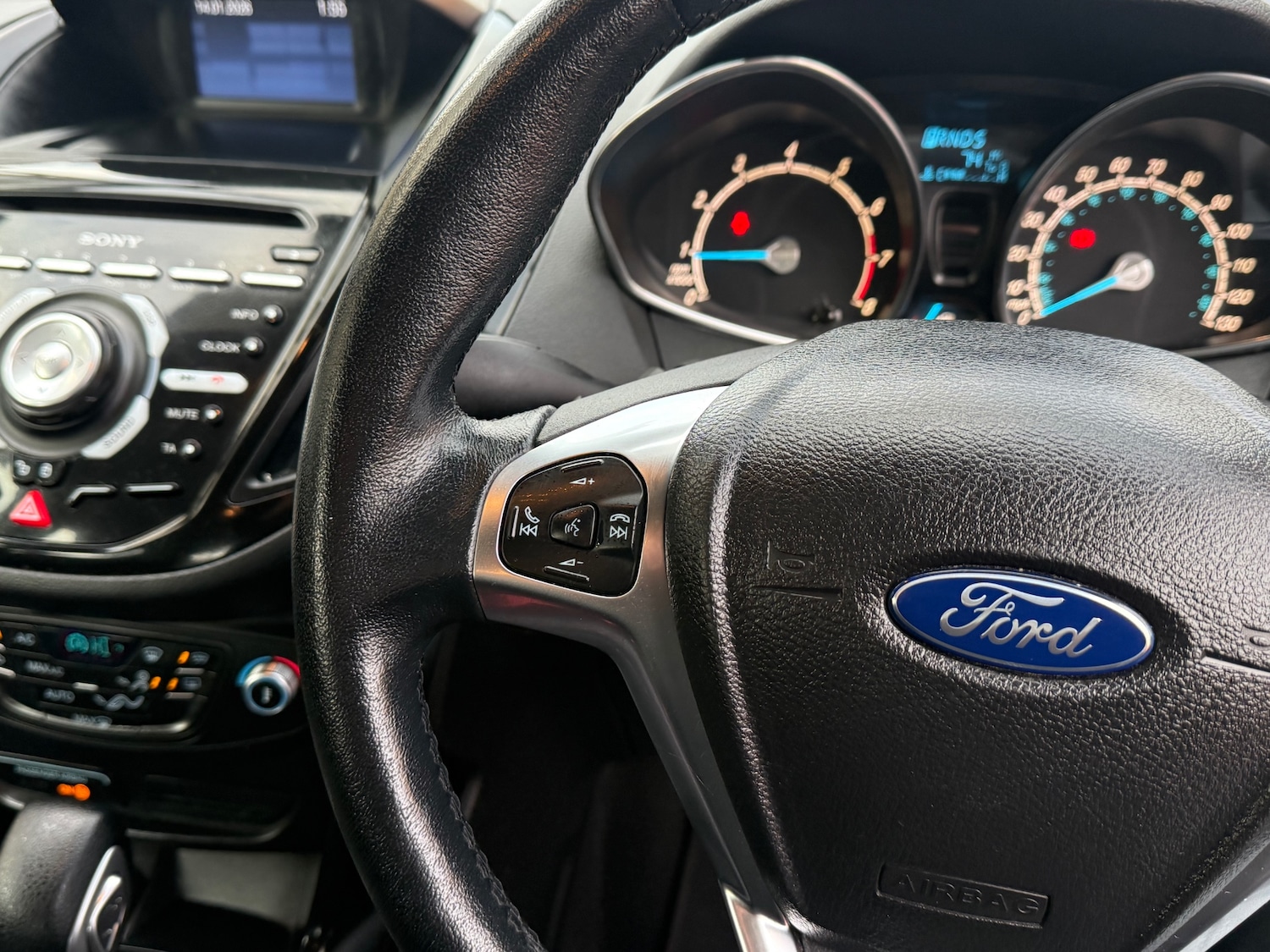 Used Ford B-MAX 2014 for sale - 77181426: Photo 15