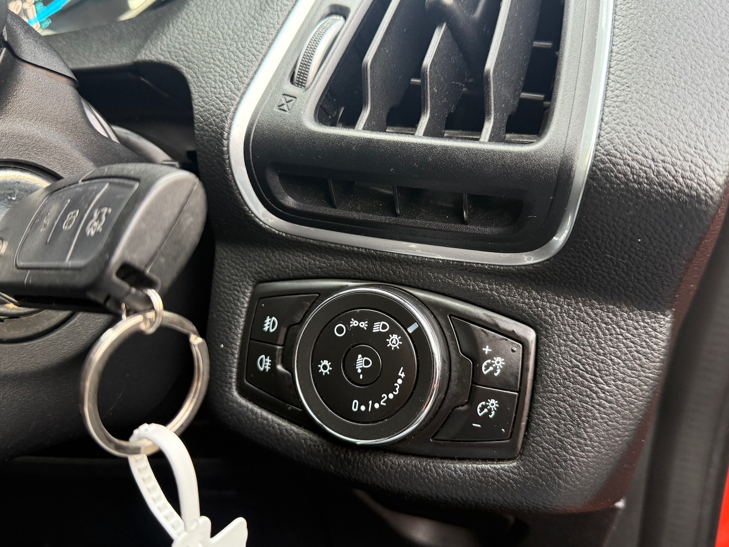 Used Ford B-MAX 2014 for sale - 77181426: Photo 19