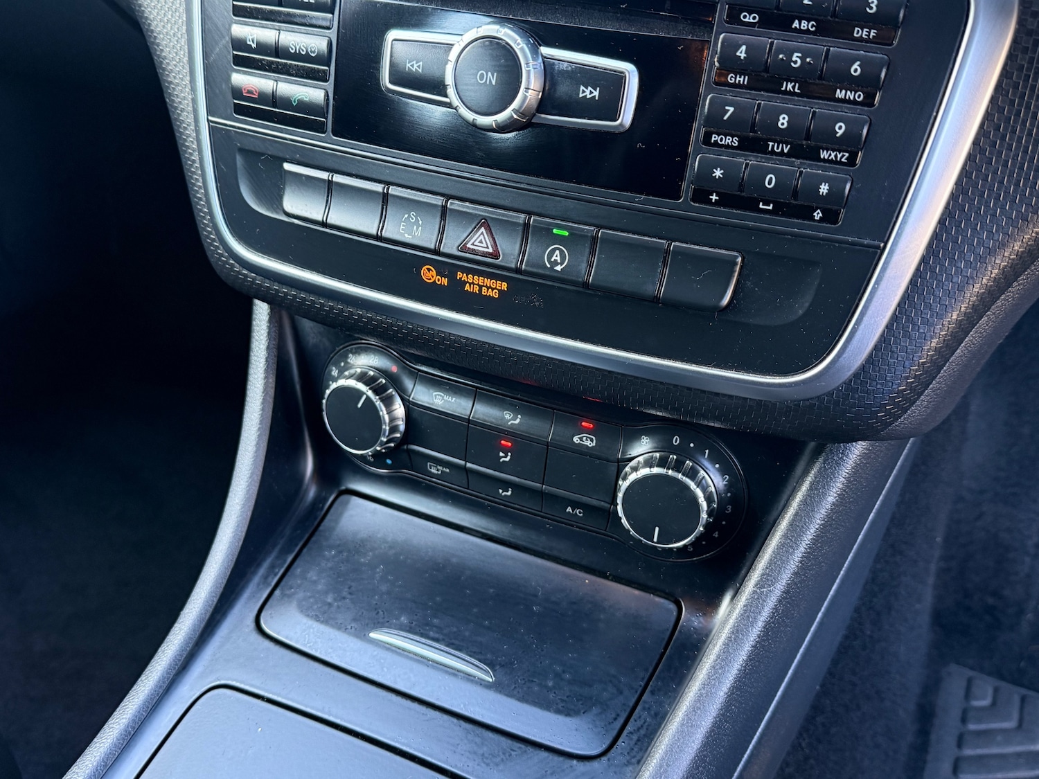 Used Mercedes-Benz A-Class 2015 for sale - 77733372: Photo 27