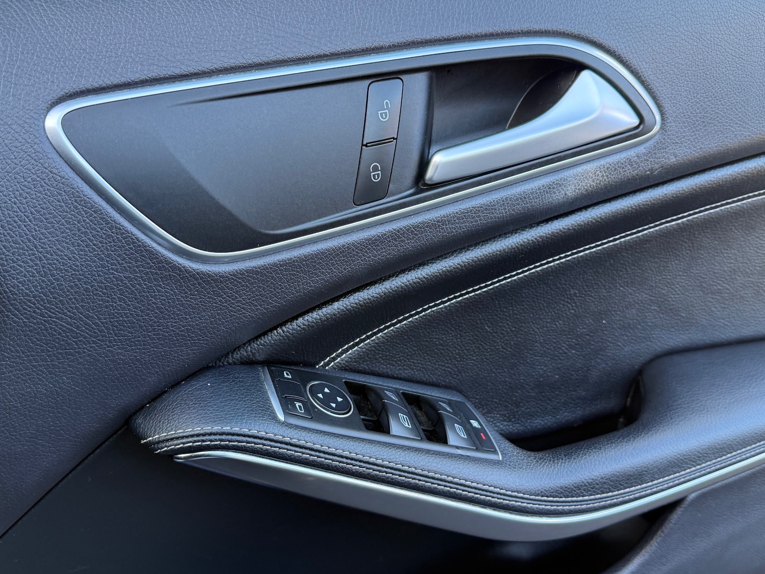 Used Mercedes-Benz A-Class 2015 for sale - 77733372: Photo 29