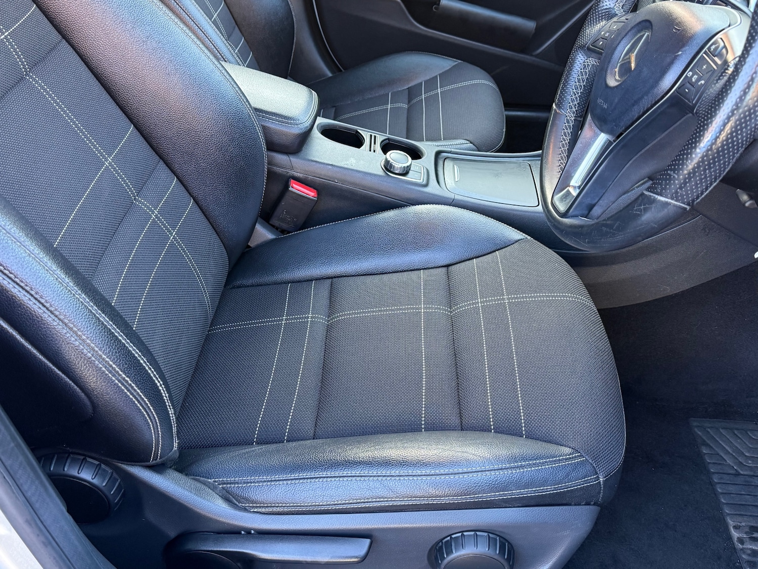 Used Mercedes-Benz A-Class 2015 for sale - 77733372: Photo 30