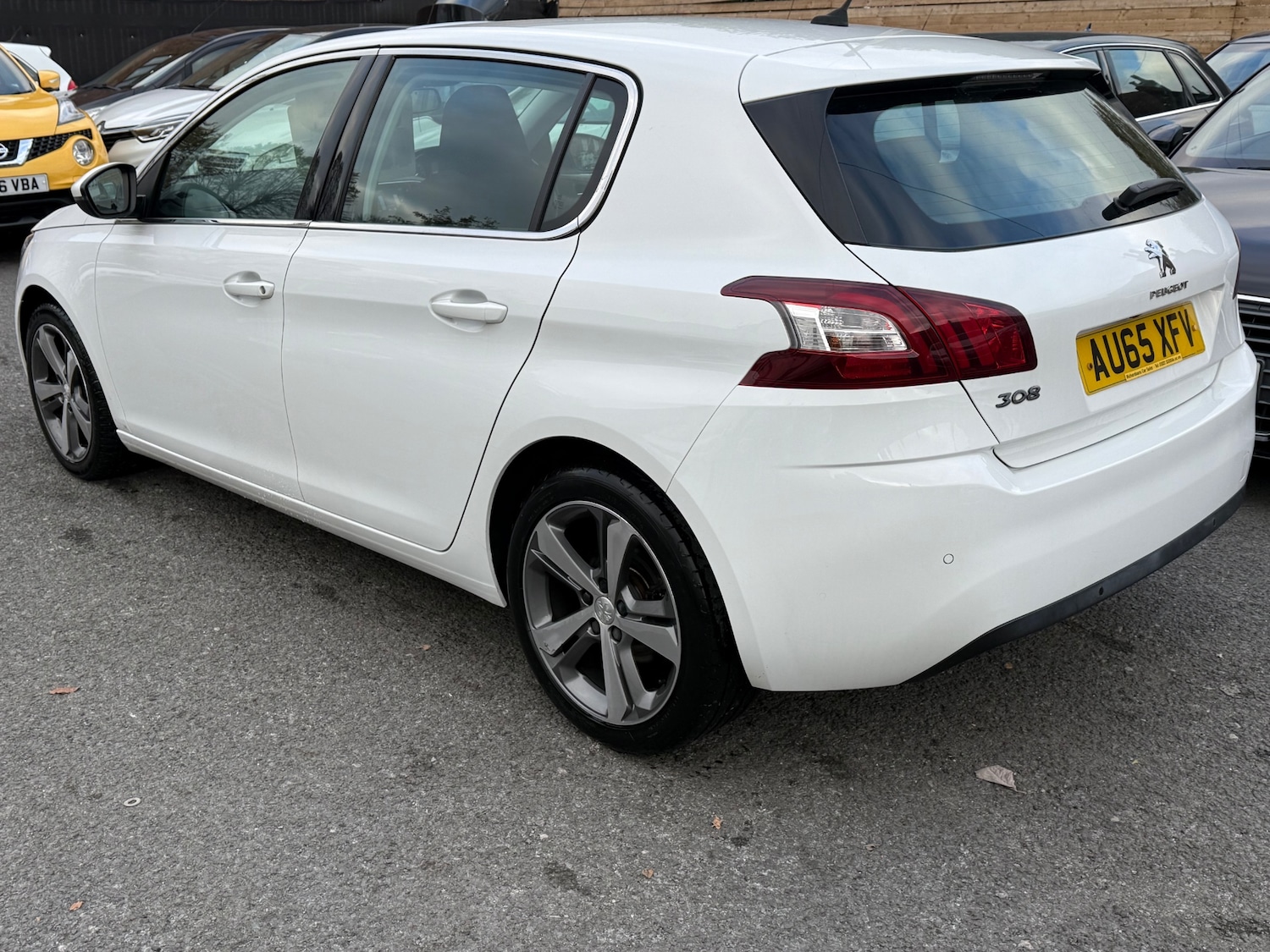 Used Peugeot 308 2015 for sale - 76277051: Photo 12