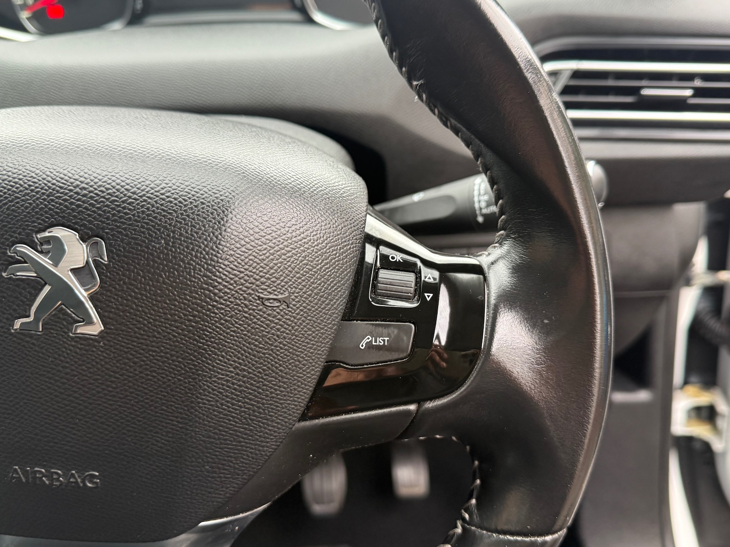 Used Peugeot 308 2015 for sale - 76277051: Photo 21