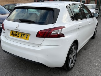 Used Peugeot 308 2015 for sale - 76277051: Photo