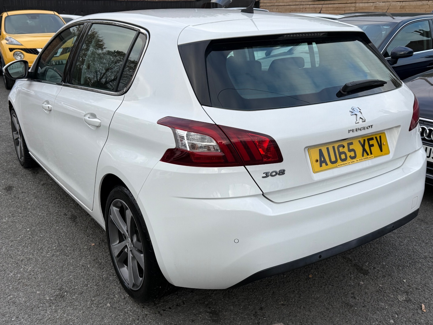Used Peugeot 308 2015 for sale - 76277051: Photo 4