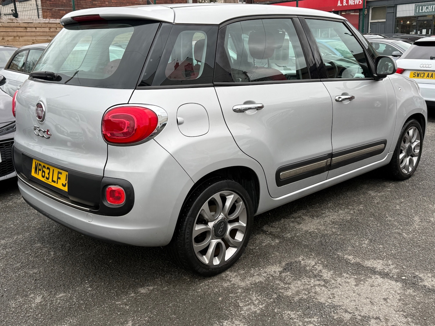 Used Fiat 500L 2013 for sale - 77779338: Photo 6