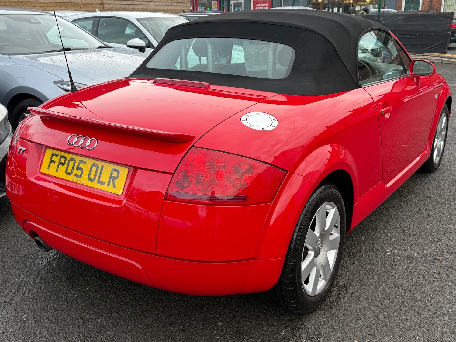 Used Audi TT 2005 for sale - 77151578: Photo 2