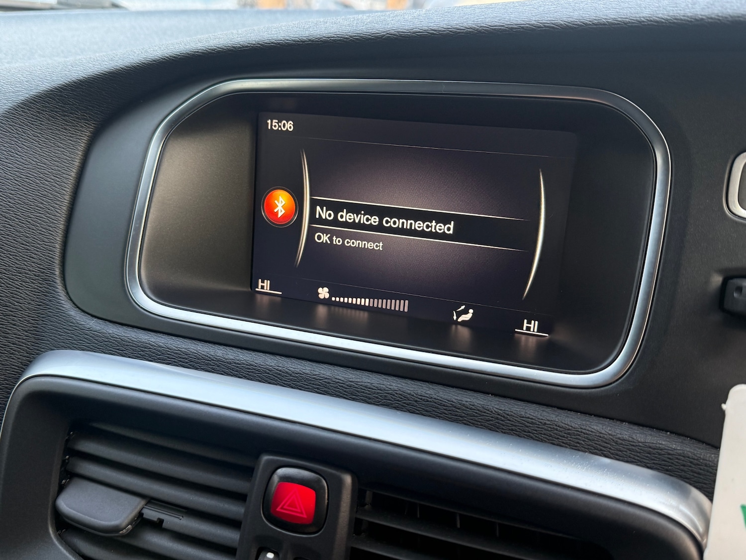 Used Volvo V40 2017 for sale - 77005548: Photo 23