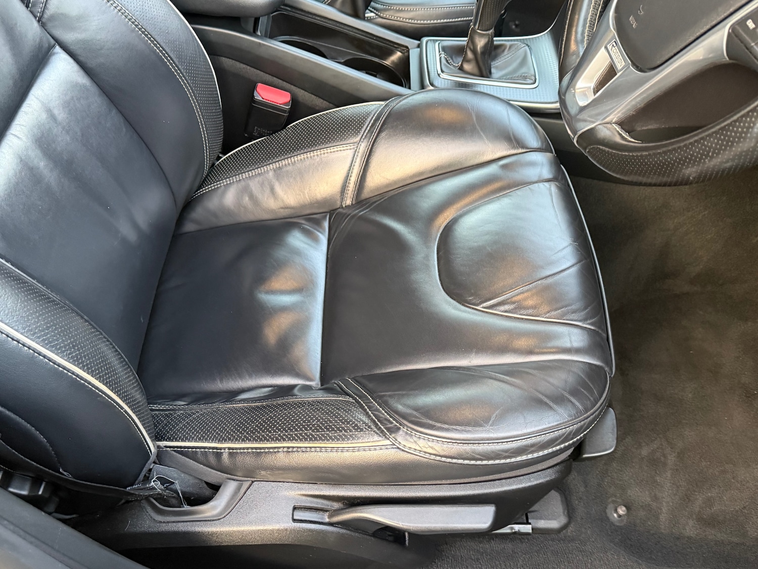 Used Volvo V40 2017 for sale - 77005548: Photo 28