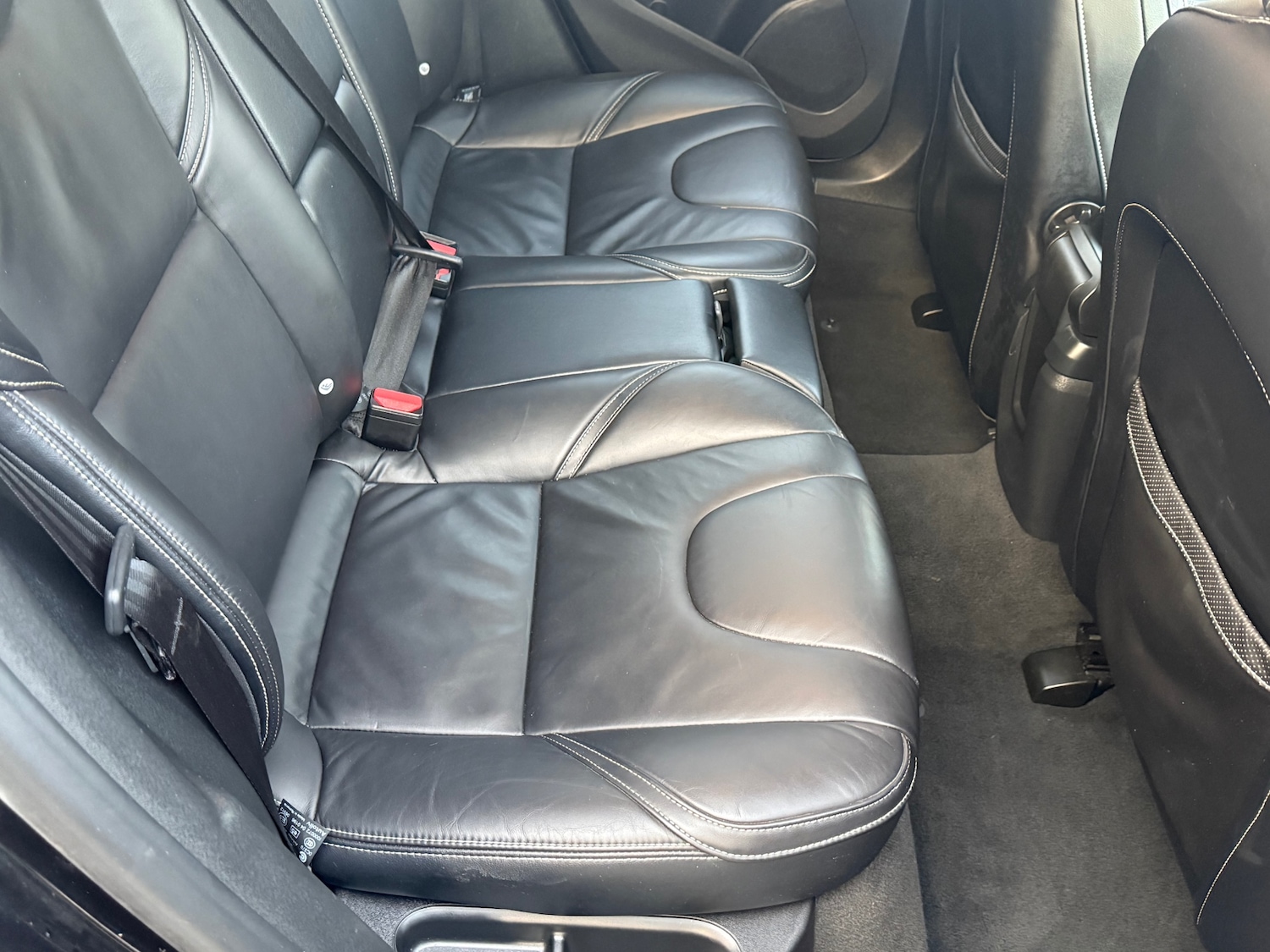 Used Volvo V40 2017 for sale - 77005548: Photo 34