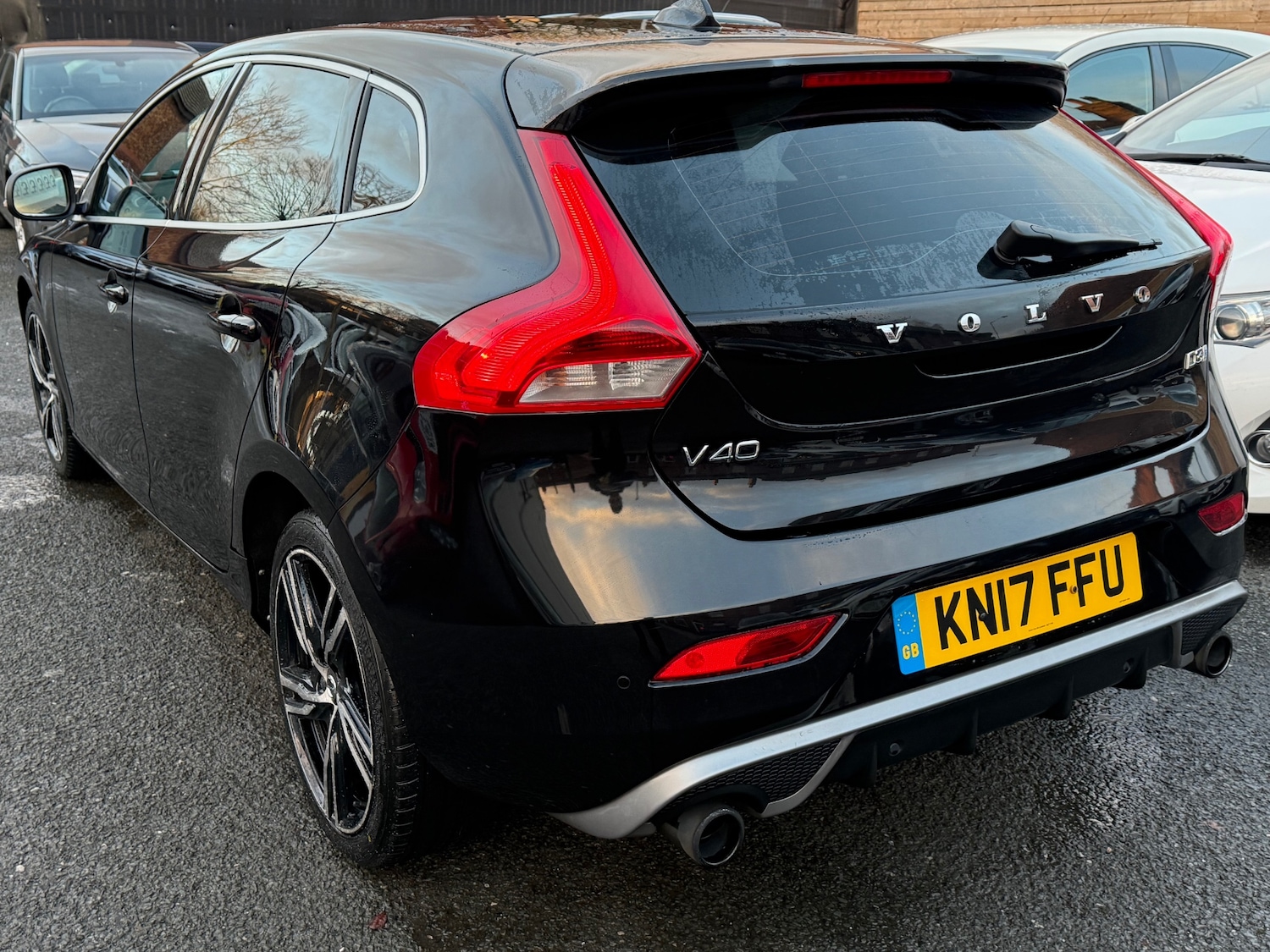 Used Volvo V40 2017 for sale - 77005548: Photo 4
