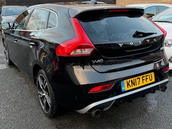 Used Volvo V40 2017 for sale - 77005548: Photo