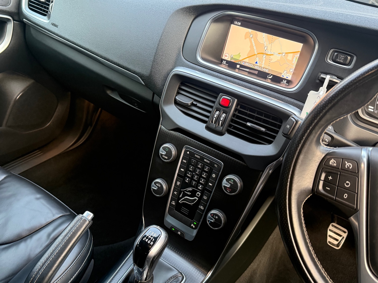 Used Volvo V40 2017 for sale - 77005548: Photo 6