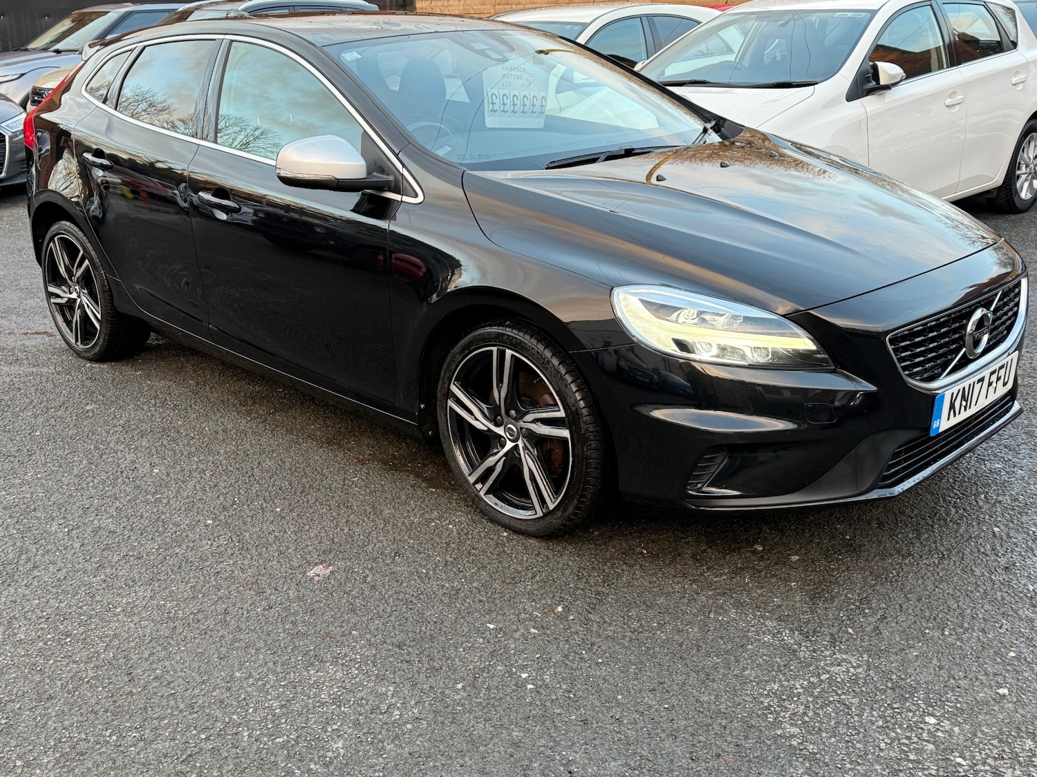 Used Volvo V40 2017 for sale - 77005548: Photo 9