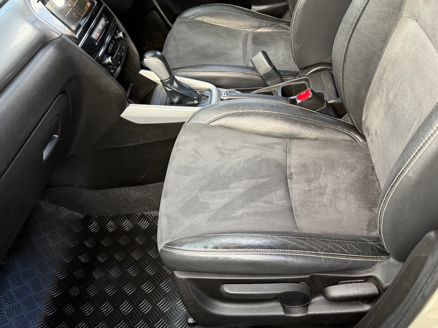 Used Suzuki Vitara 2016 for sale - 76834710: Photo 30