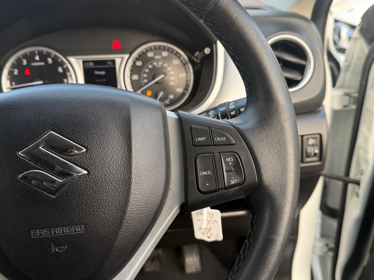 Used Suzuki Vitara 2016 for sale - 77001929: Photo 20