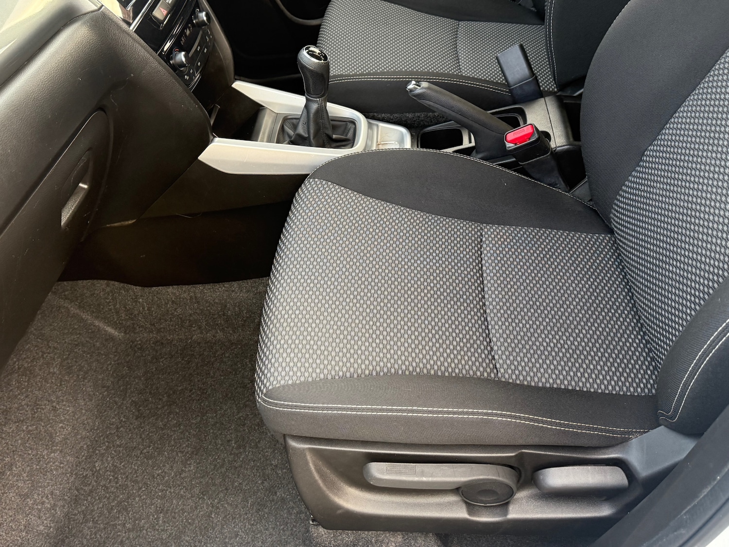 Used Suzuki Vitara 2016 for sale - 77001929: Photo 30