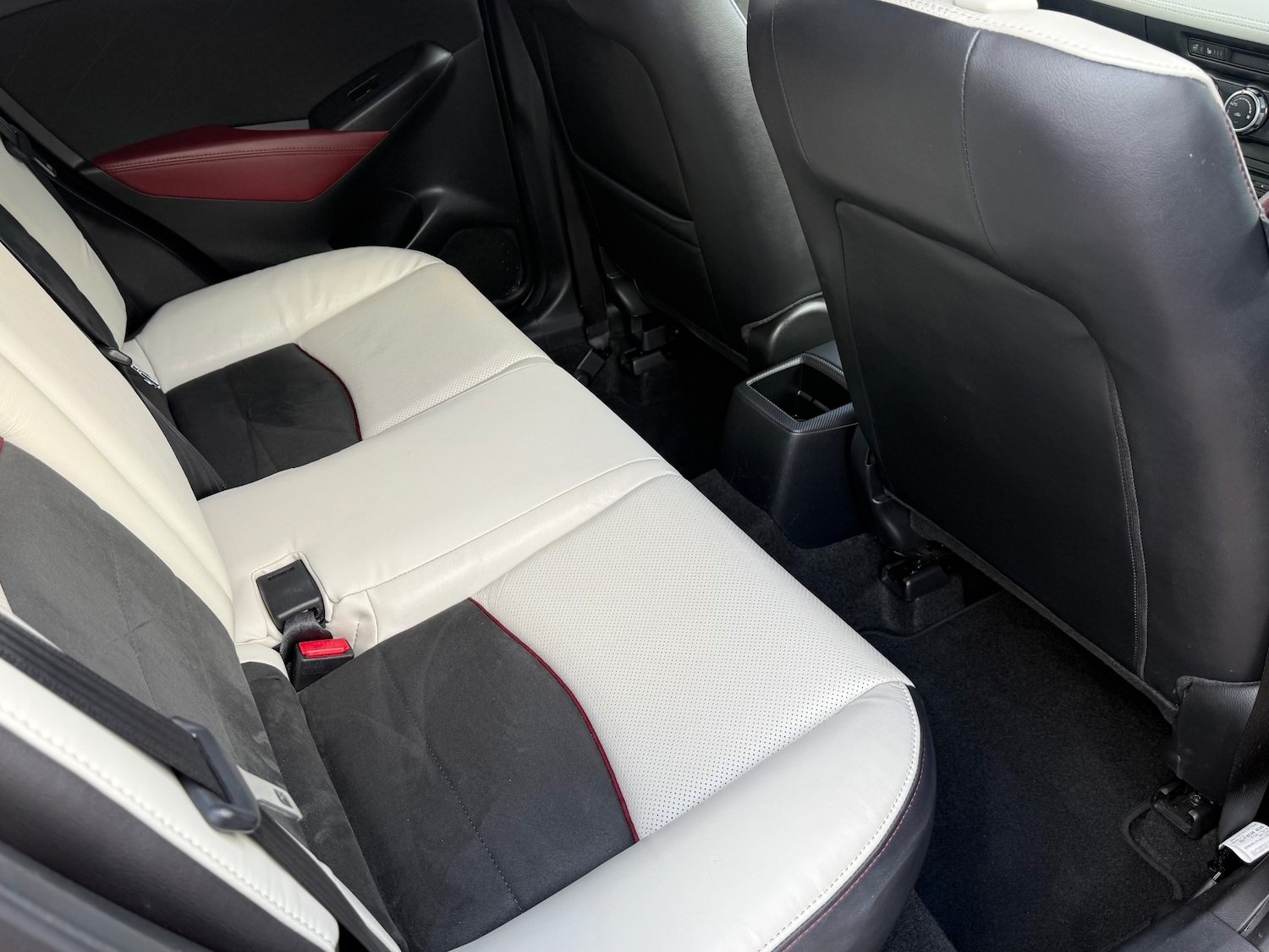 Used Mazda CX-3 2017 for sale - 77654038: Photo 8