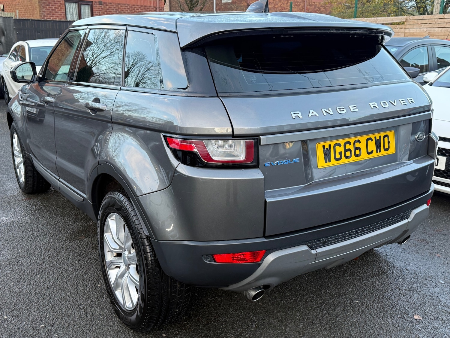 Used Land Rover Range Rover Evoque 2016 for sale - 76780400: Photo 4