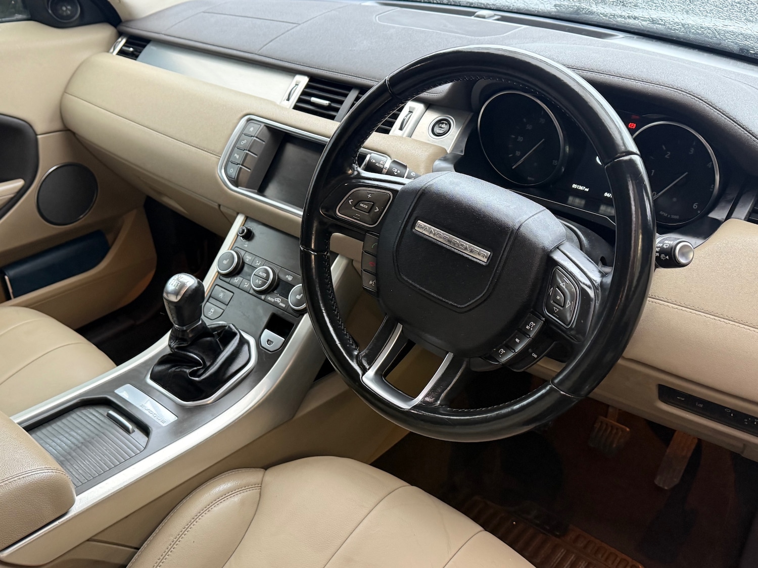 Used Land Rover Range Rover Evoque 2016 for sale - 76780400: Photo 5