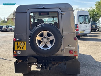 Used Land Rover Defender 2010 for sale - 78424342: Photo
