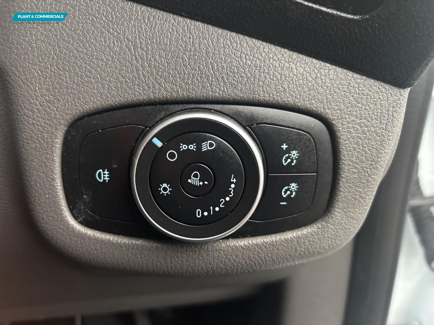 Used Ford Transit Connect 2020 for sale - 76507898: Photo 18