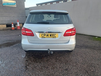 Used Mercedes-Benz B Class 2014 for sale - 76796745: Photo