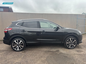 Nissan - Qashqai