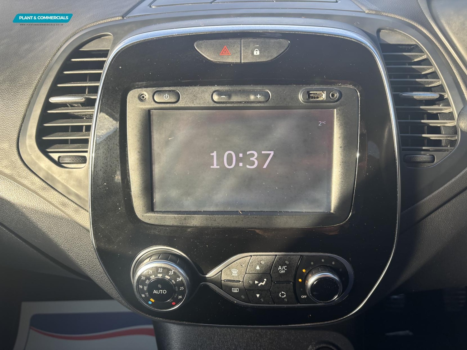 Used Renault Captur 2018 for sale - 77198471: Photo 12