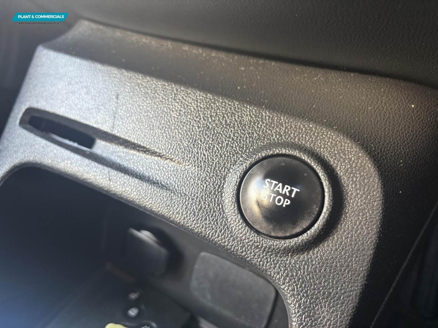 Used Renault Captur 2018 for sale - 77198471: Photo 15