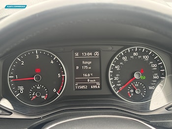 Used Volkswagen Amarok 2019 for sale - 76235093: Photo 2