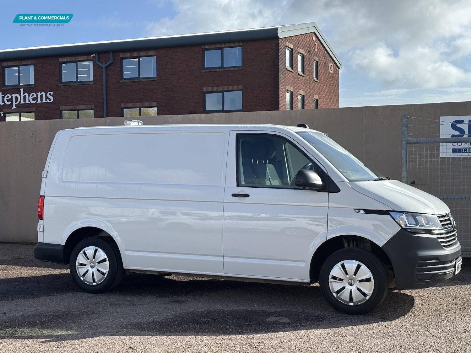 Used Volkswagen Transporter 2021 for sale - 78223062: Photo 3