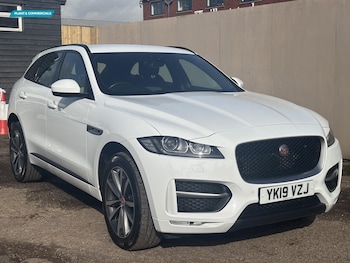 Jaguar F-Pace feature image